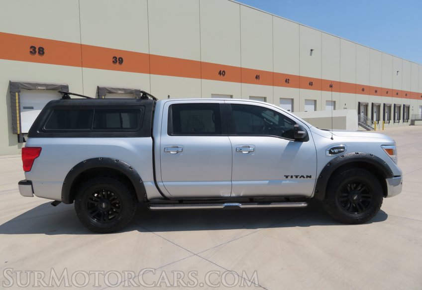 2017 Nissan Titan - Image 10