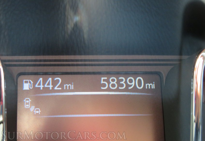 2017 Nissan Titan - Image 38