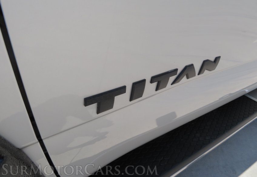 2017 Nissan Titan - Image 24