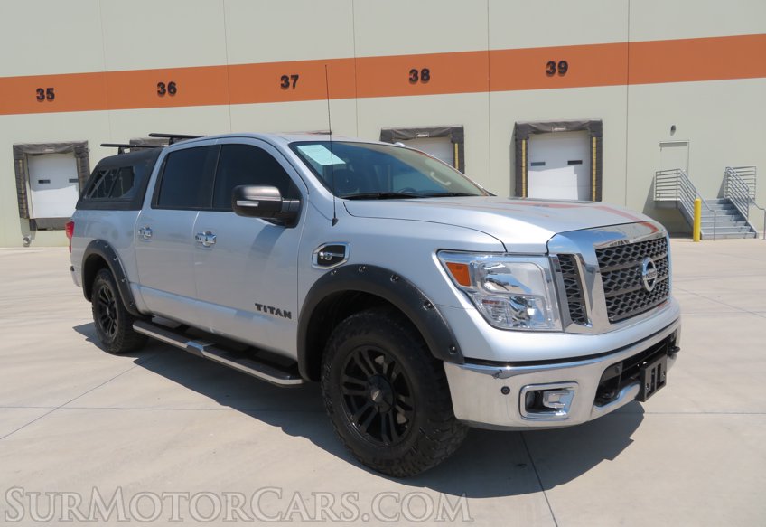 2017 Nissan Titan - Image 3