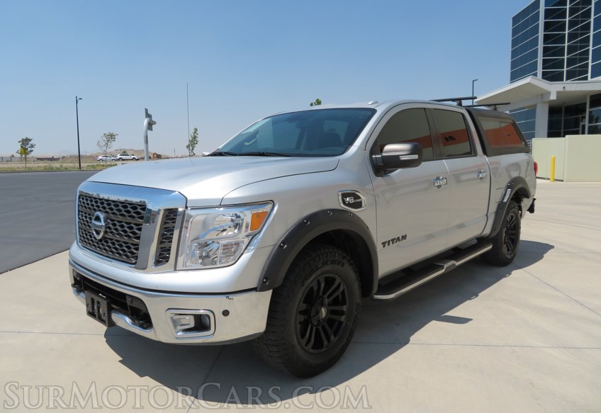 2017 Nissan Titan - Image 5
