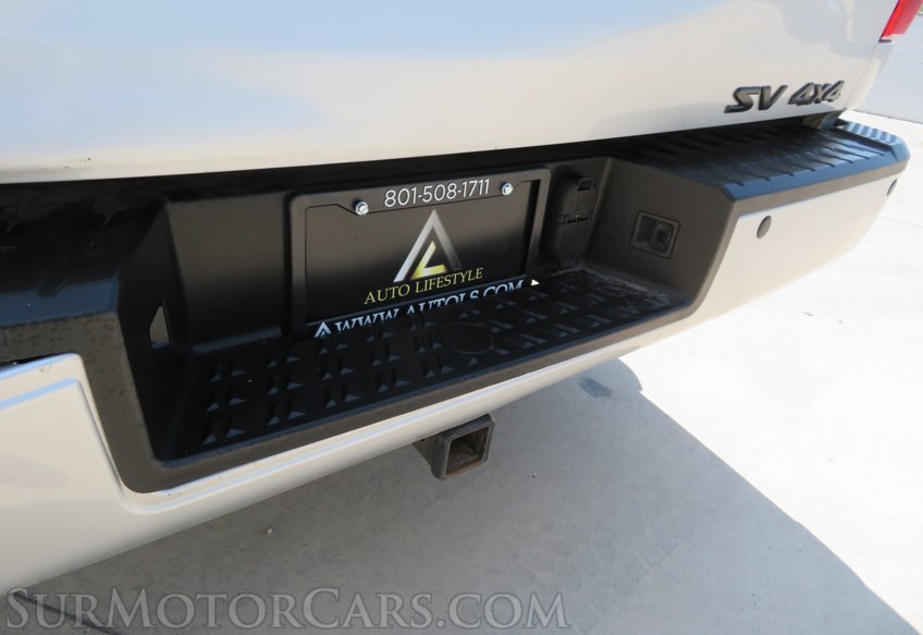 2017 Nissan Titan - Image 30