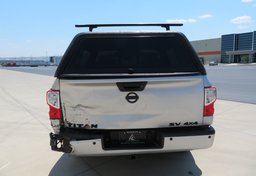2017 Nissan Titan - Image 13