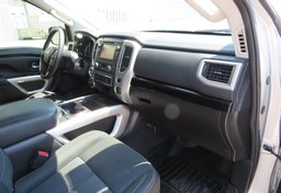 2017 Nissan Titan - Image 32