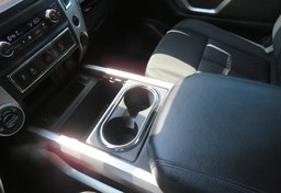 2017 Nissan Titan - Image 45