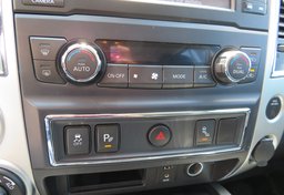 2017 Nissan Titan - Image 40