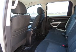 2017 Nissan Titan - Image 34