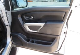 2017 Nissan Titan - Image 61