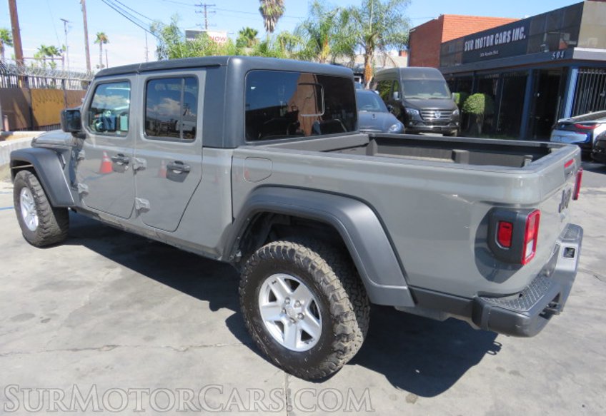 2020 Jeep Gladiator - Image 7