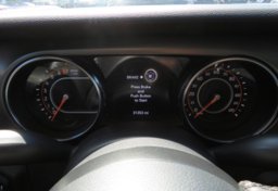 2020 Jeep Gladiator - Image 38