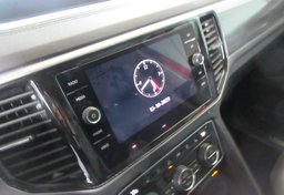 2021 Volkswagen Atlas - Image 44
