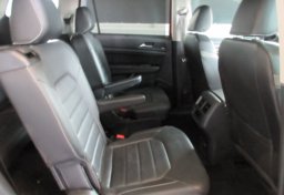 2021 Volkswagen Atlas - Image 36