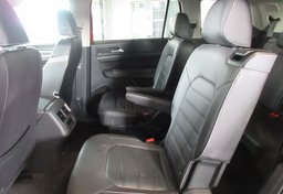 2021 Volkswagen Atlas - Image 33