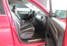 2021 Volkswagen Atlas - Image 32