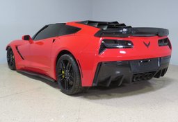 2015 Chevrolet Corvette - Image 9