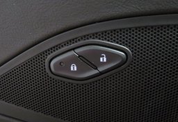 2015 Chevrolet Corvette - Image 34