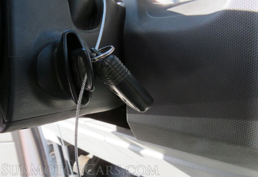 2019 Ford E-Series Cutaway - Image 25