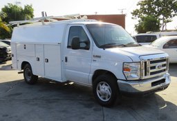 2019 Ford E-Series Cutaway - Image 9