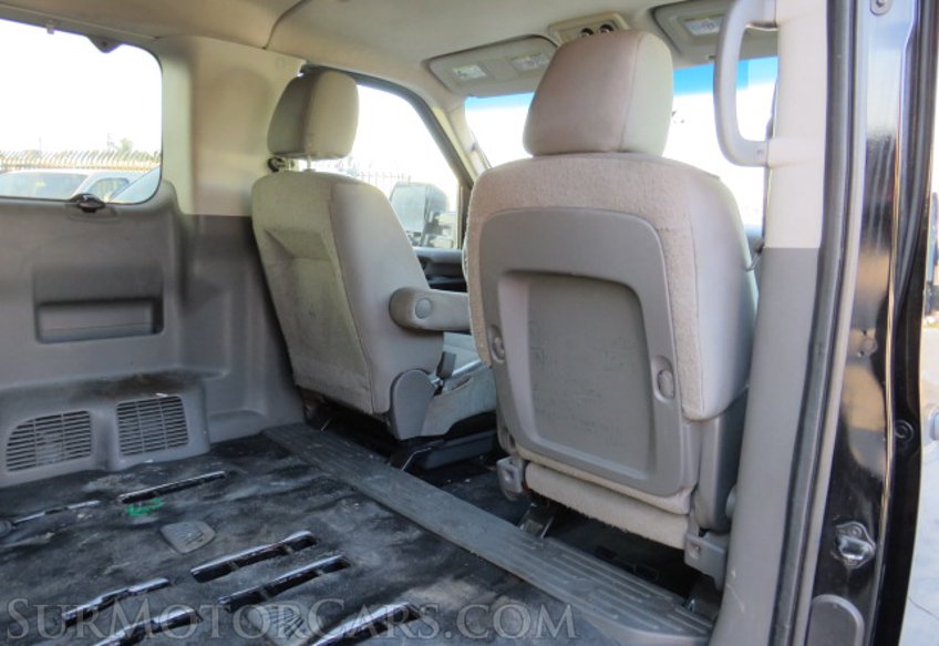 2017 Nissan NV Passenger - Image 25
