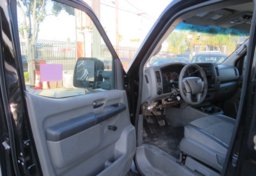 2017 Nissan NV Passenger - Image 19