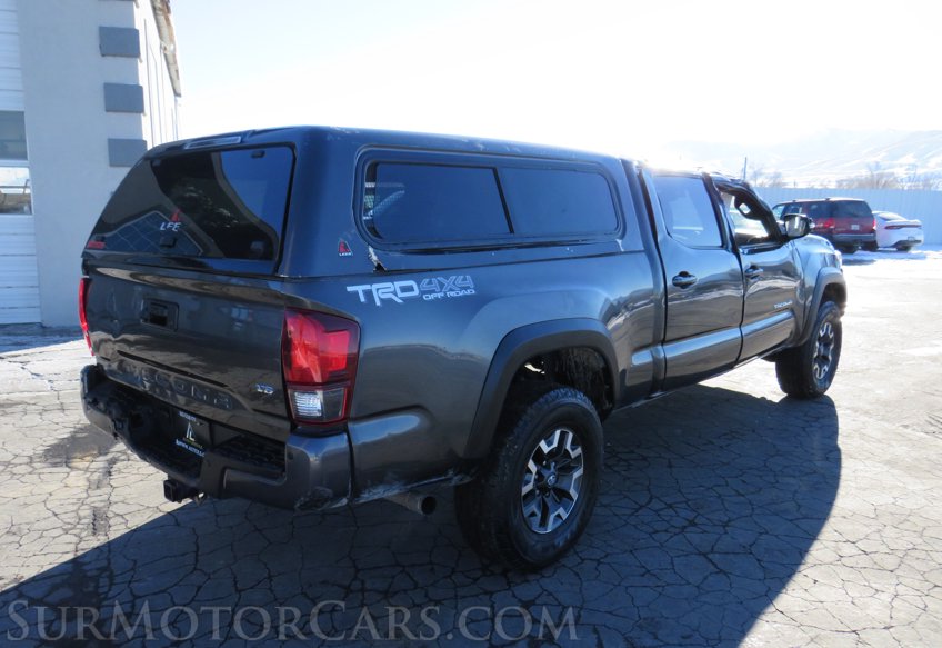 2018 Toyota Tacoma - Image 7