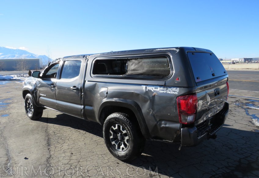 2018 Toyota Tacoma - Image 8