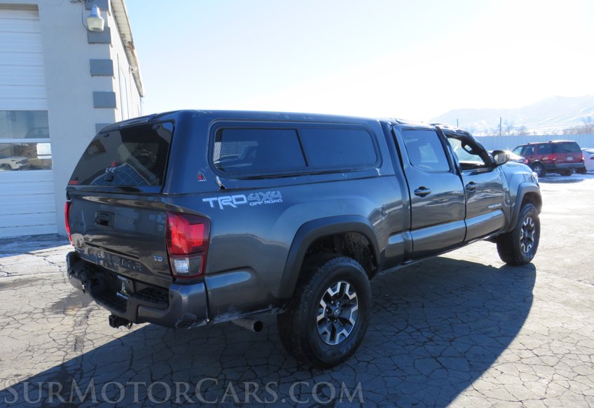 2018 Toyota Tacoma - Image 5