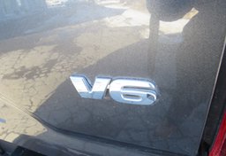 2018 Toyota Tacoma - Image 17