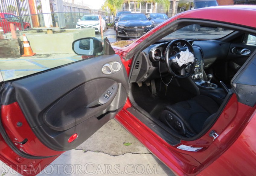 2014 Nissan 370Z - Image 18