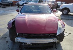 2014 Nissan 370Z - Image 11