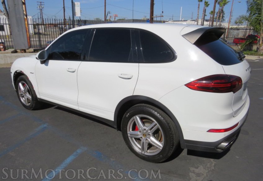 2015 Porsche Cayenne - Image 5