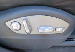 2015 Porsche Cayenne - Image 45