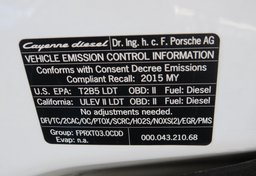 2015 Porsche Cayenne - Image 59