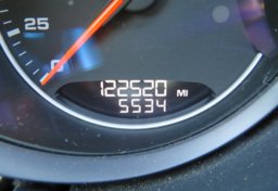 2015 Porsche Cayenne - Image 33