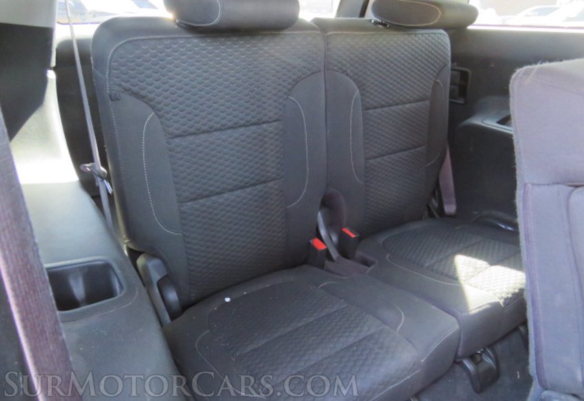 2019 GMC Acadia - Image 30