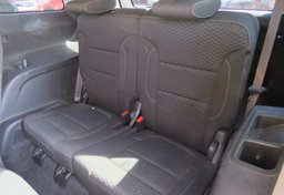 2019 GMC Acadia - Image 18