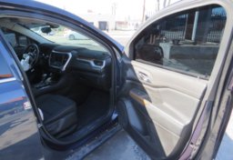 2019 GMC Acadia - Image 21