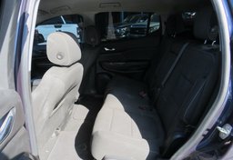 2019 GMC Acadia - Image 22