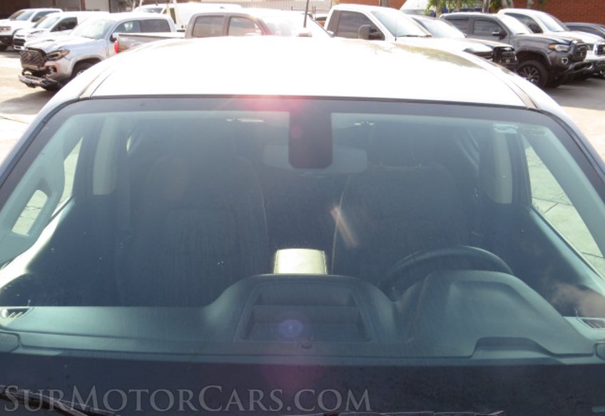 2019 Chevrolet Colorado - Image 16