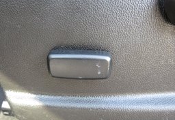 2019 Chevrolet Colorado - Image 46