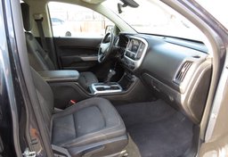 2019 Chevrolet Colorado - Image 24