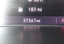 2019 Chevrolet Colorado - Image 32