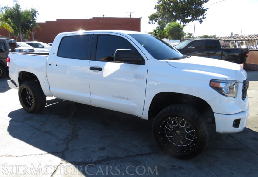 2021 Toyota Tundra - Image 3