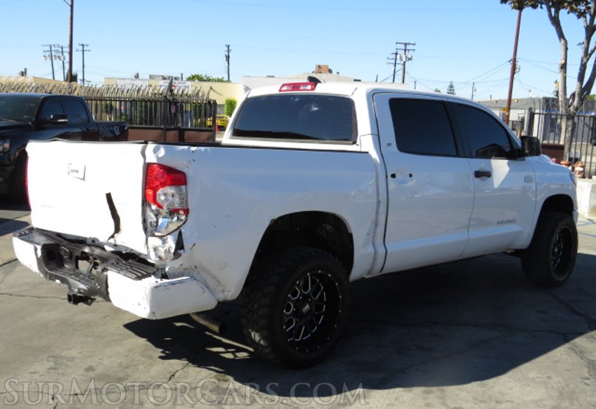 2021 Toyota Tundra - Image 7