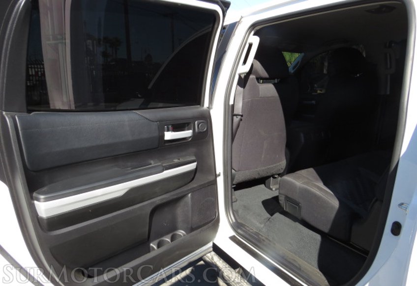 2021 Toyota Tundra - Image 26