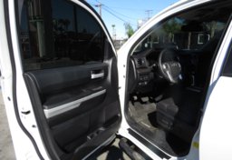 2021 Toyota Tundra - Image 20