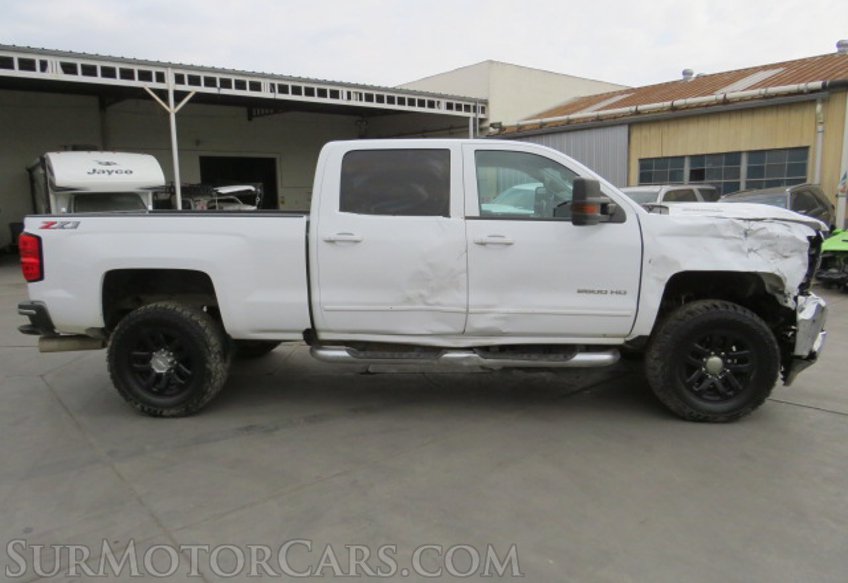 2019 Chevrolet Silverado 2500HD - Image 6