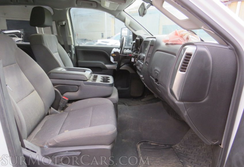 2019 Chevrolet Silverado 2500HD - Image 29