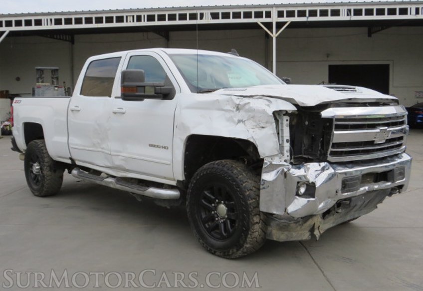 2019 Chevrolet Silverado 2500HD - Image 4