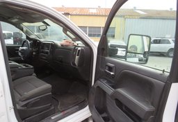 2019 Chevrolet Silverado 2500HD - Image 25